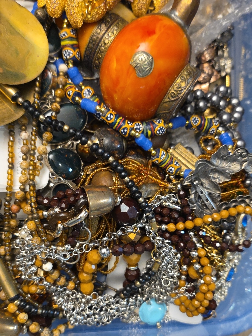 Mix Jewelry Lot Randomly Selected. Wearable Reseable 8lbs